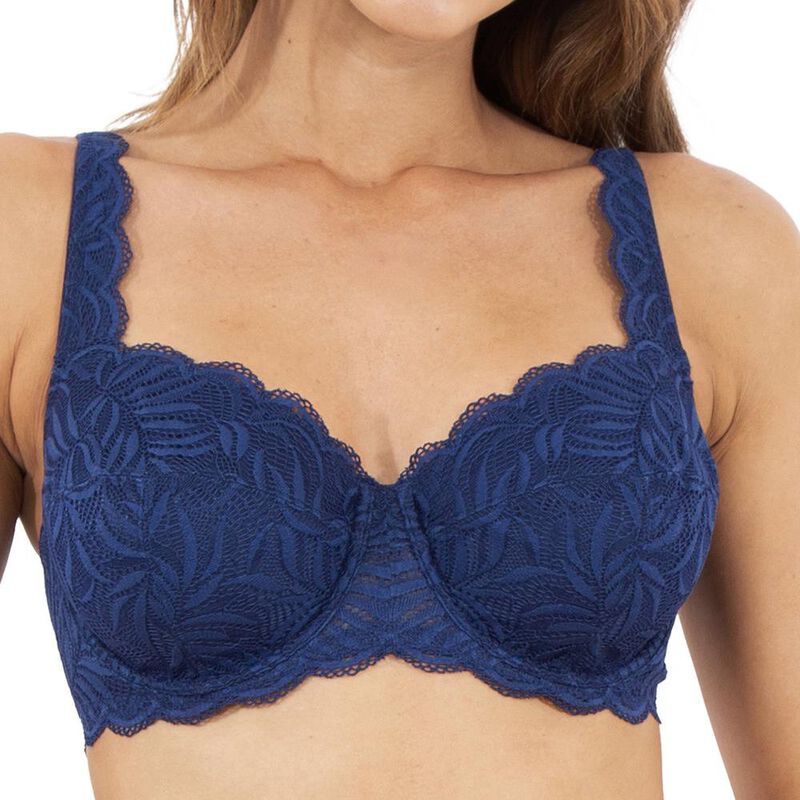 Triumph Essential Lace Balconette image number 3